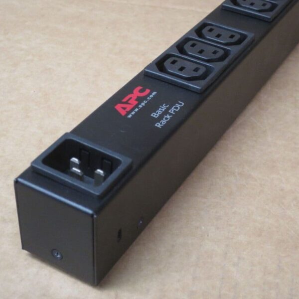 RACK PDU BASIC ZERO U 16A